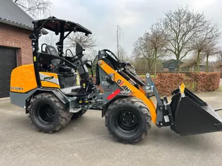 Giant G2700HD+ VERKOCHT
