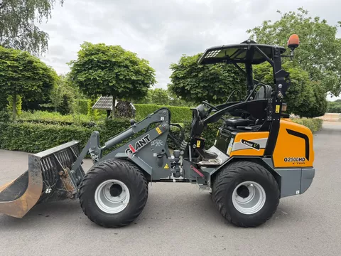 Giant G2500 X-tra HD