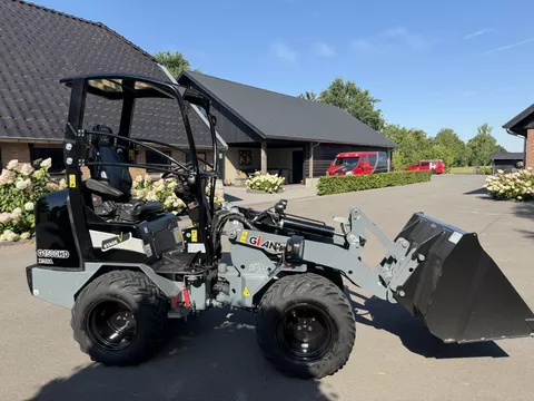 Giant G1500HD X-tra Black Edition