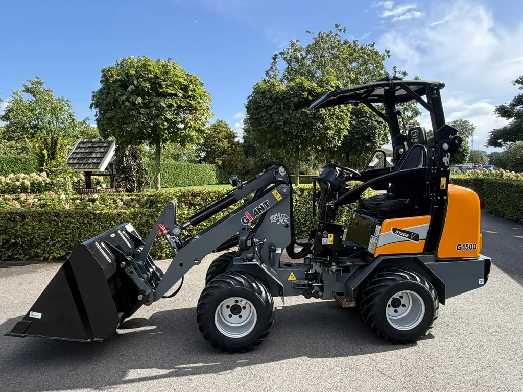 Giant G1500 W15