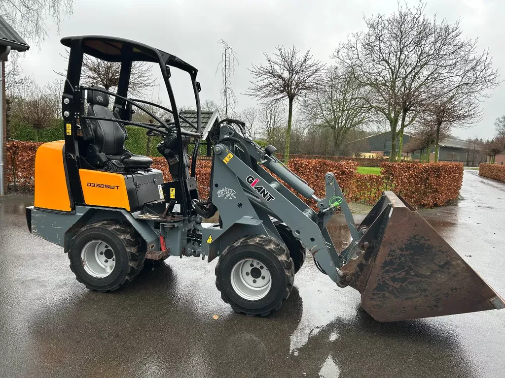 Giant D332SWT VERKOCHT